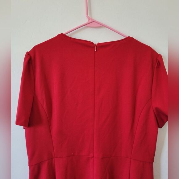 NEW Tommy Hilfiger Dress Red Keyhole Collar Midi Date Night Romantic Size 16 - Picture 7 of 9